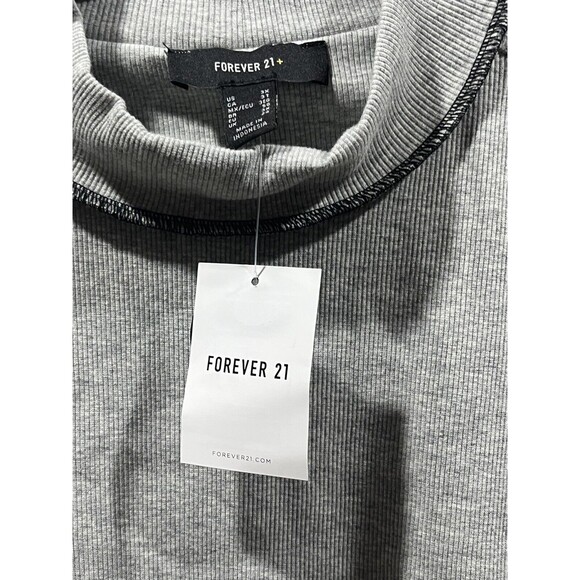 Forever 21 Sweater Crop Top NWT Long Sleeve Pullover Mock Neck Rib‎ Gray Plus 3X - Picture 3 of 3